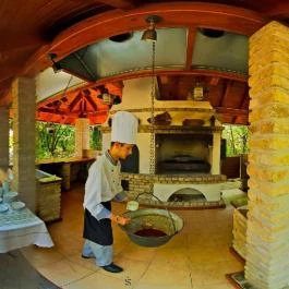 Geréby Kúria Hotel és Lovasudvar Lajosmizse - Medence/kert