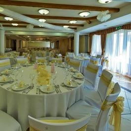 Geréby Kúria Hotel és Lovasudvar Lajosmizse - Vendéglátás