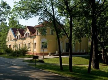 Geréby Kúria Hotel és Lovasudvar Lajosmizse