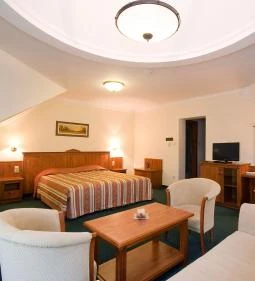 Geréby Kúria Hotel és Lovasudvar