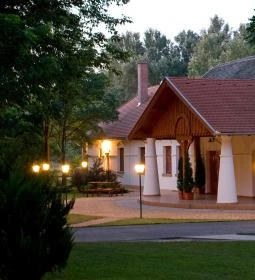 Geréby Kúria Hotel és Lovasudvar