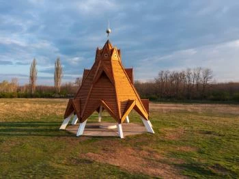 Magyarország földrajzi középpontja Természetvédelmi Terület Pusztavacs