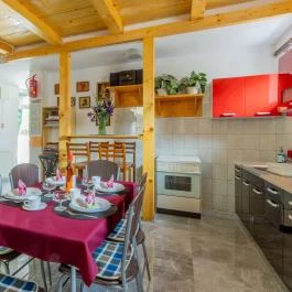 Fortuna Vendégház Abádszalók - Vendéglátás