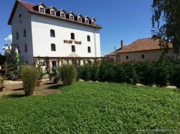 Malom Fogadó Abádszalók