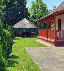 Tisza-Tavi Isteni Vendégház
