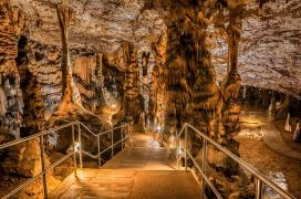 Baradla-barlang Aggteleki Bejárat Aggtelek