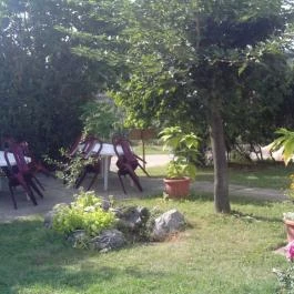 Boróka Vendégház Aggtelek - Medence/kert