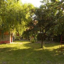 Hanytündér Vendégház Agyagosszergény - Medence/kert