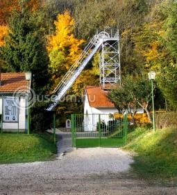 Nagy László Városi Könyvtár és Szabadidő Központ - Bányászati Múzeum