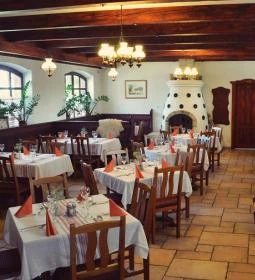 Halascsárda Panzió