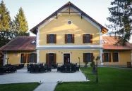 Sasréti Vadászkastély Almamellék