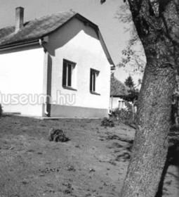 Fotókiállítás és Josef Kadar magángyűjteménye