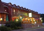 Halásztanya Étterem Alsóörs