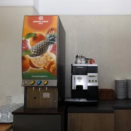 Hotel Laroba Alsóörs - Vendéglátás