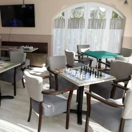 Hotel Laroba Alsóörs - Vendéglátás