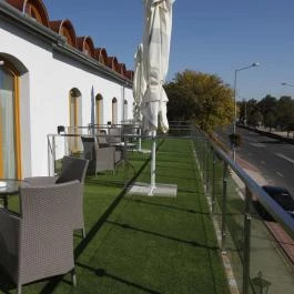 Hotel Laroba Alsóörs - Medence/kert