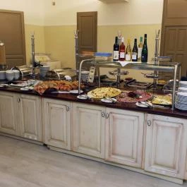 Hotel Laroba Alsóörs - Vendéglátás