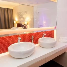 Kolping Family Resort Alsópáhok - Szobák