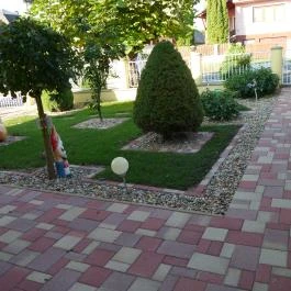 Villa-Erika Apartman Alsópáhok - Medence/kert