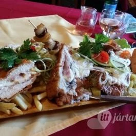 Hármaskönyv Fogadó étterme Alsópetény - Egyéb