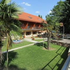 Hotel Halászkert Badacsony - Külső kép