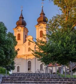 Tihanyi Bencés Apátság