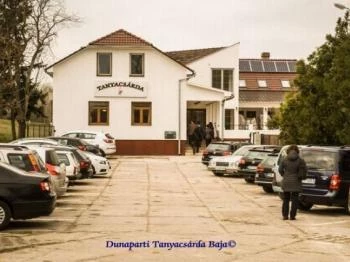 Dunaparti Tanyacsárda Étterem Baja