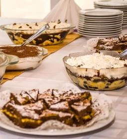 Dunaparti Tanyacsárda Étterem