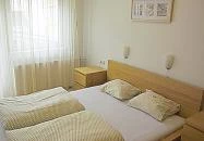 Kolibri Panzió Baja