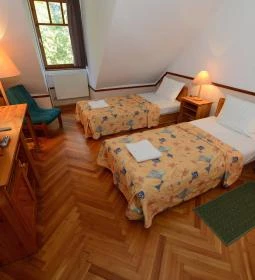 Hotel Bakony