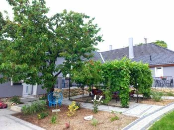 Blanka Villa Wellness Home Bakonyszentlászló