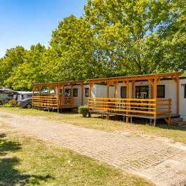 Balatontourist Strand-Holiday Kemping Balatonakali - Külső kép