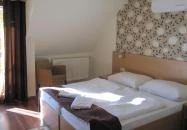 Hotel Viktória Vendéglő Balatonalmádi