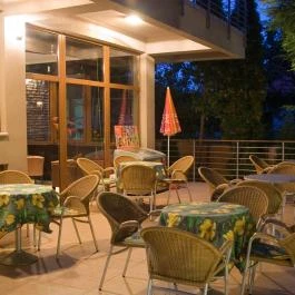 Hotel Villa Pax Balatonalmádi - Külső kép