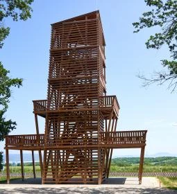 1. legjobb látnivaló: Somoshegyi kilátó