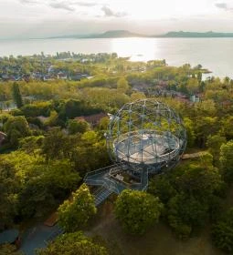 Balatoni Gömbkilátó