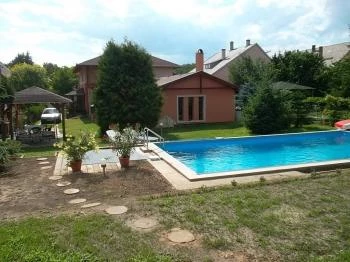 Virág Apartmanok Balatonboglár