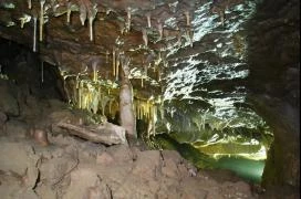 Csodabogyós-barlang Balatonederics