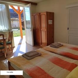 Montana Vendégház Balatonederics - Szobák