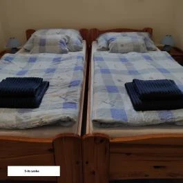 Montana Vendégház Balatonederics - Szobák