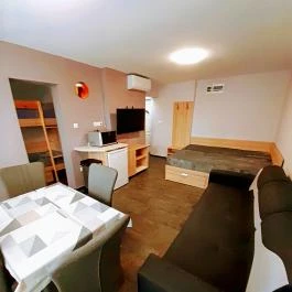 Fenyves Apartman Balatonfenyves - Szobák