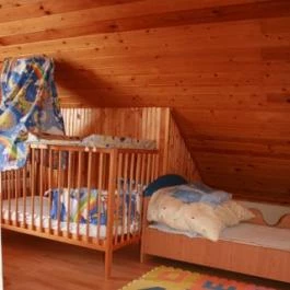 Manó-Vár-Lak Balatonfenyves - Szobák