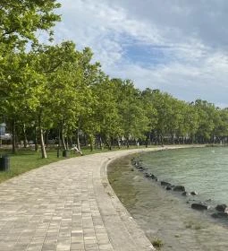 4. legjobb látnivaló: Balatonföldvár Központi szabadstrand