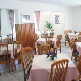 Del Porto Hotel Balatonföldvár Balatonföldvár - Vendéglátás