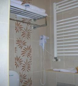 Jogar Hotel & Továbbképző Központ