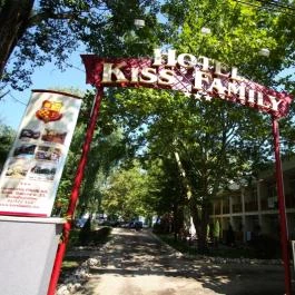 Hotel Kiss Family Balatonföldvár - Külső kép