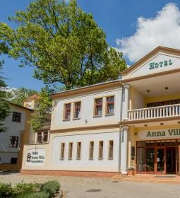Hotel Anna Villa