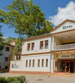 Hotel Anna Villa