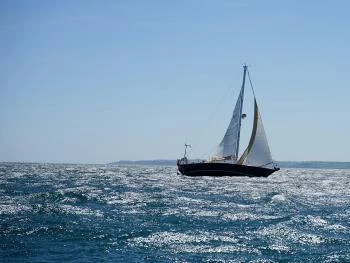 Versenyvitorlázás az extrémvitorlázás csapatával Balatonfüred