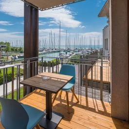 Hotel Golden Lake Resort Balatonfüred - Medence/kert